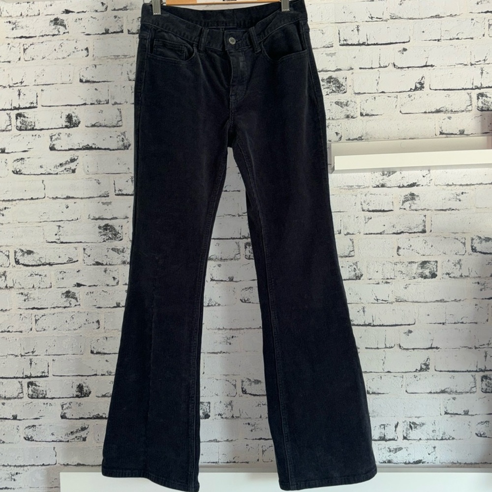 Brandy Melville J. Galt Shanghai Corduroy Pants Dark Navy blue
